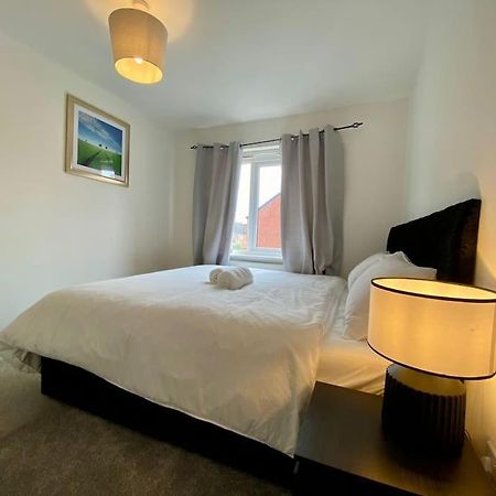 Uniquejoe Properties - 3 Bedroom Manchester Bagian luar foto